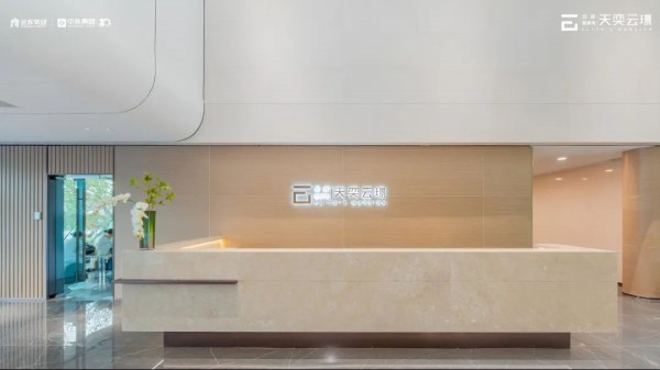 1687662097396491.jpg 金輝地產(chǎn)上饒?zhí)燹仍骗Z實(shí)景展示區(qū)